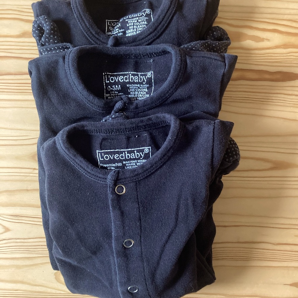 L’ovedbaby Organic Footies bundle in Black